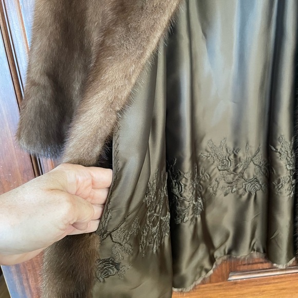Vintage mink fur Margulis coat - Picture 4 of 12